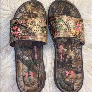 Under Armour real trees 4D foam Slides